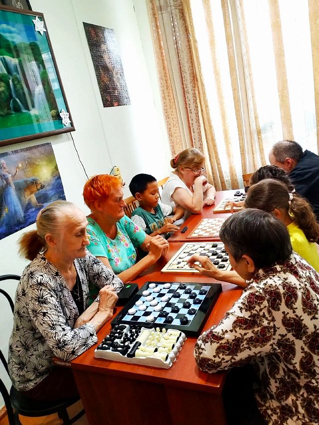 Шашечный турнир Три цвета гордости 